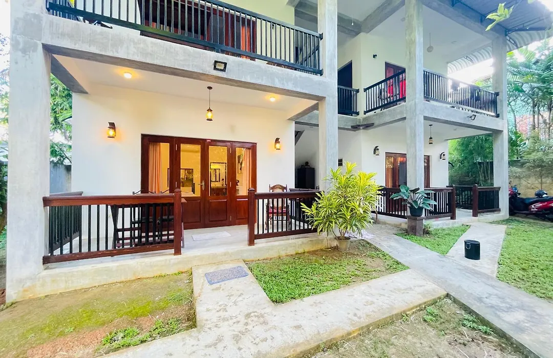 Lawrence Villa-1